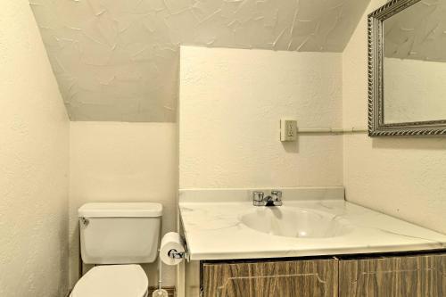 Spacious Snowshoe Cabin With Sunset Mtn Views!