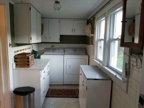 Bed & Breakfast Awesome Flat Top Farmhouse