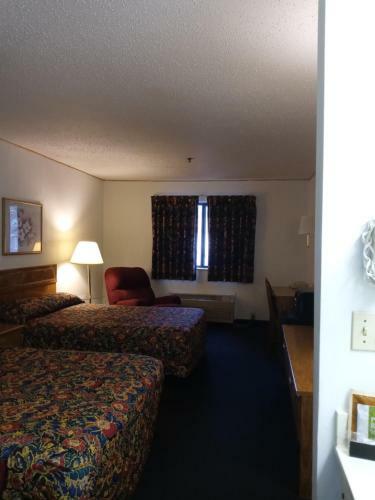 Hotel New Martinsville Inn