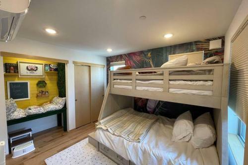 Apartamento Cheerful New Modern Townhome Close To Downtown