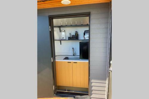 Apartamento Cheerful New Modern Townhome Close To Downtown