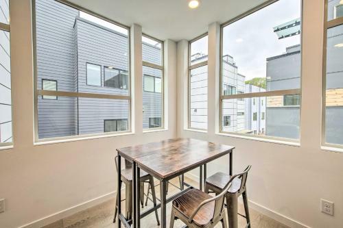 Chic Townhome, 2 Miles To Pike Place Market!
