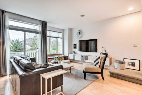 Eclectic Seattle Townhome Less Than 3 Mi To Downtown!