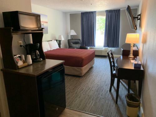 Motel Mccoy's Inn