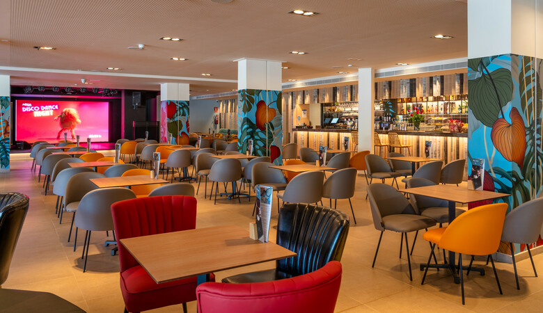 Aqua Hotel The Breeze & Spa - Adults Only (+18)