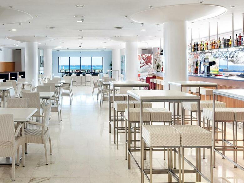 Hotel Tahit� Playa & Suites