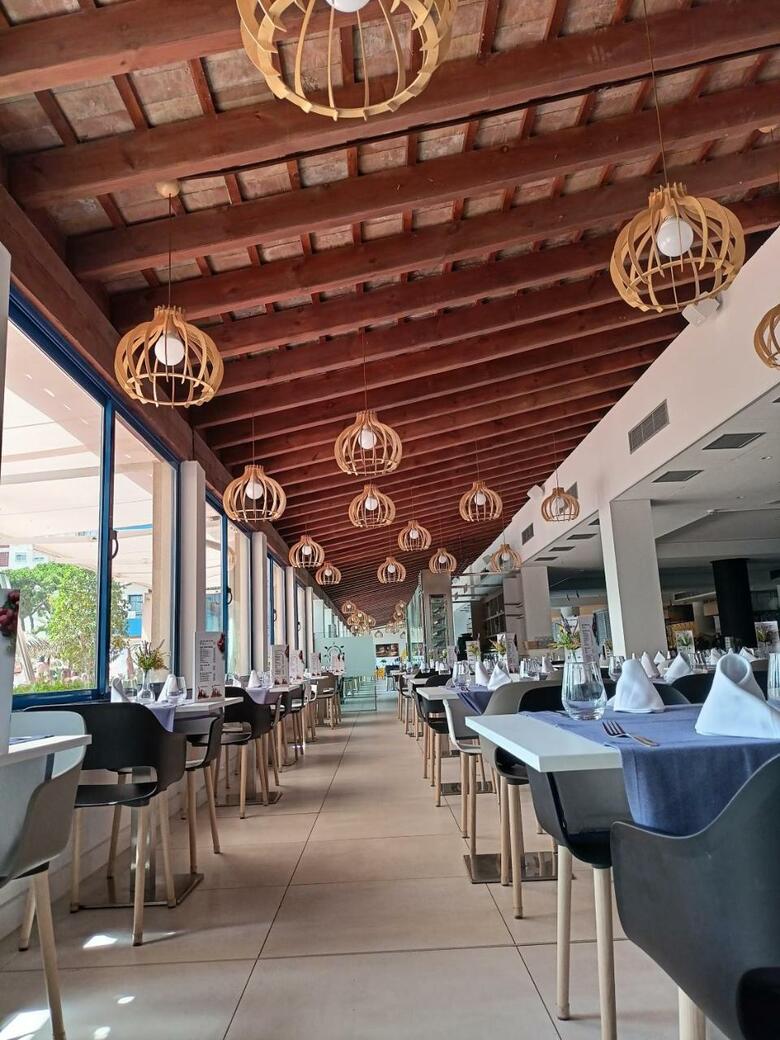 Hotel Tahit� Playa & Suites