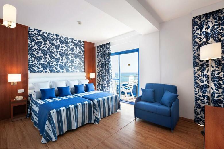 Hotel Tahit� Playa & Suites
