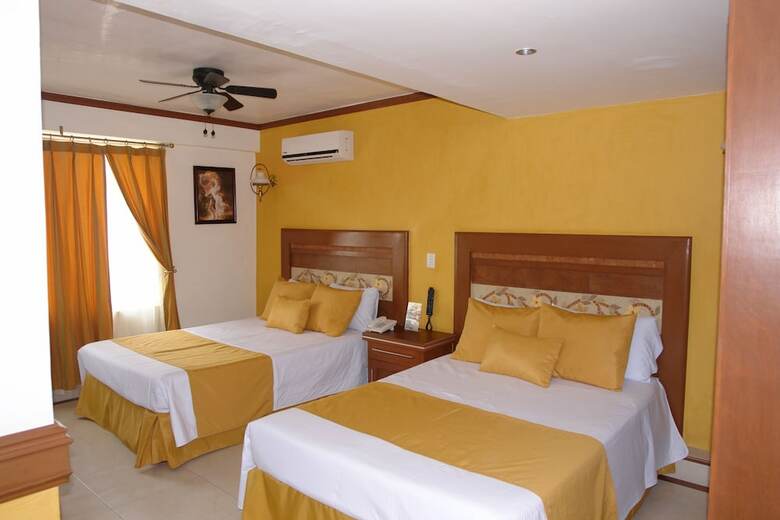 Hotel Villa Las Margaritas Caxa