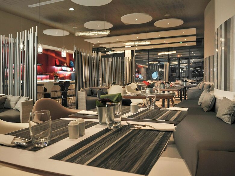 Hotel Ibis Casa Voyageurs