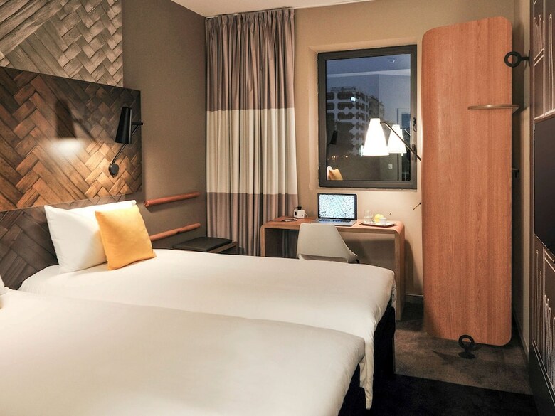Hotel Ibis Casa Voyageurs