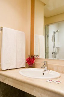 Hotel Ibis Casa Voyageurs