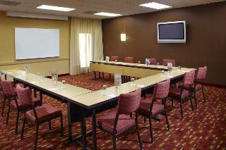 Hotel Courtyard By Marriott Louisville East