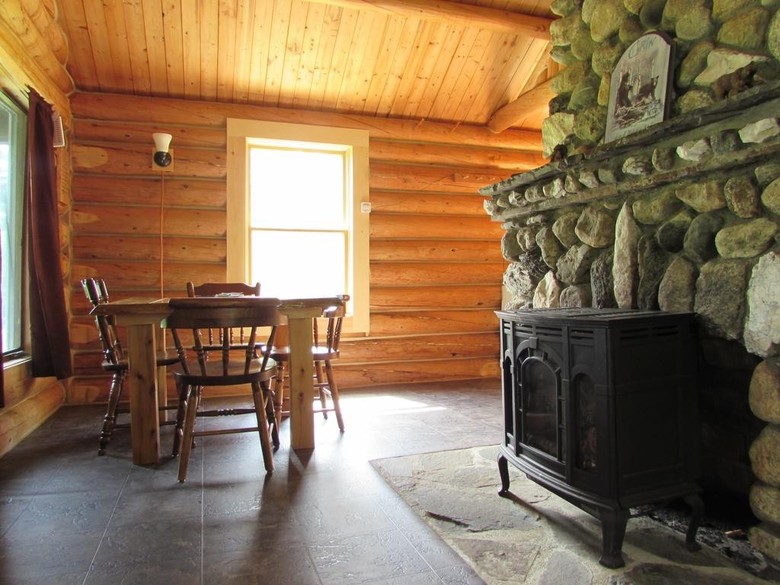 Bulldog Camps & Lodge