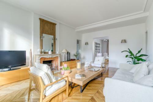 Apartamento Superbe Appart De 129m2, 3 Ch-neuilly 2 Min Paris