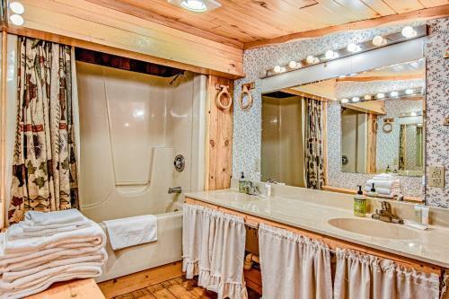 Bed & Breakfast Inn At Pinewood