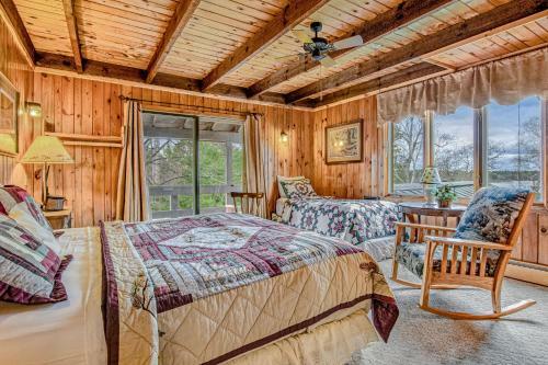 Bed & Breakfast Inn At Pinewood