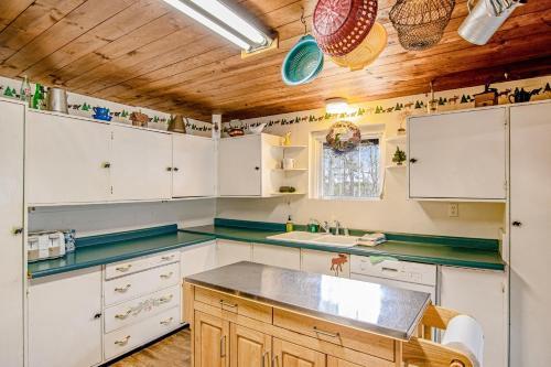 Bed & Breakfast Inn At Pinewood