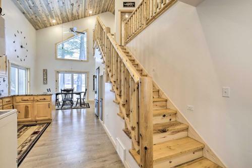 Lakefront Retreat With Patio, Grill, Boat Dock!