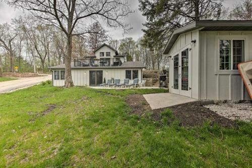 Big Cedar Lake House Views, 100 Ft To Water!