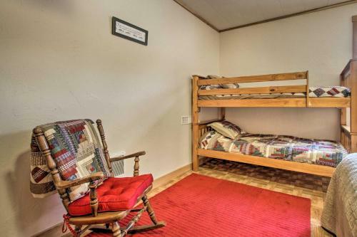 Exceptional Home With Deck About 3 Miles To Sand Valley