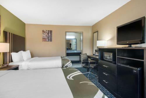 Hotel Quality Inn & Suites And Conference Center