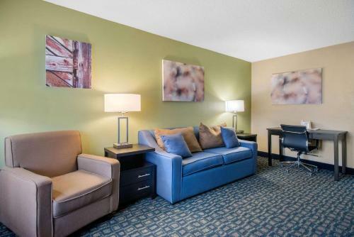 Hotel Quality Inn & Suites And Conference Center