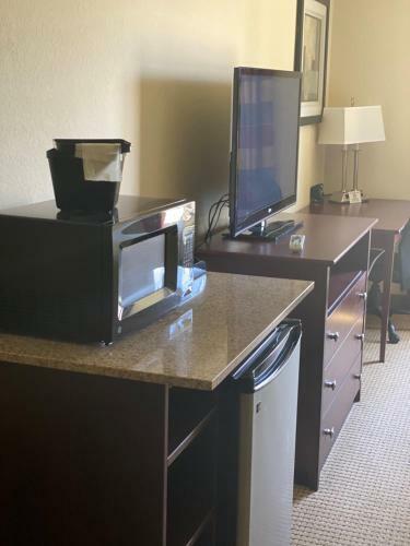 Hotel Americinn By Wyndham Oshkosh