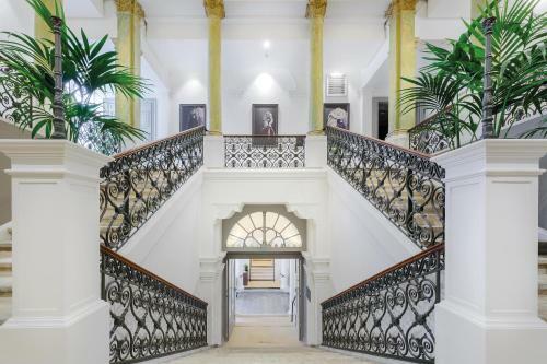 Aparthotel Appart'city Confort Nimes Arenes