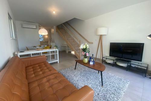 Apartamento White Rock - P3 Terrace And Parking - City Centre