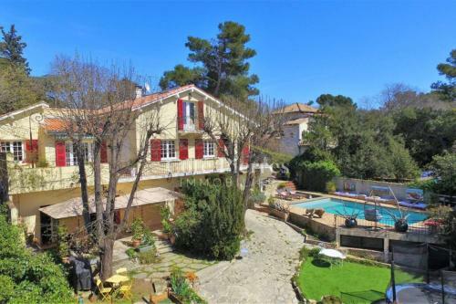 Grande Maison - Piscine. Proche Camargue-c�vennes