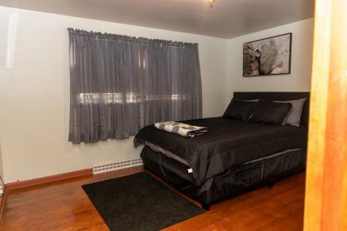 Apartamento Nice Three Bedroom Rental Unit Free Parking & Wifi