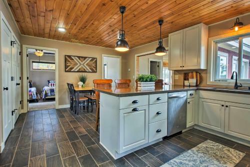 Lakefront Solon Springs Cabin With Private Dock!