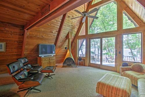 Lakefront Lake Pepin Cottage With Deck-steps To Beach