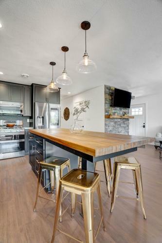 Villa Cedar Point Retreat