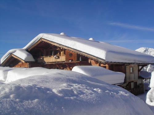 Aparthotel La Ferme Des Georgi�res