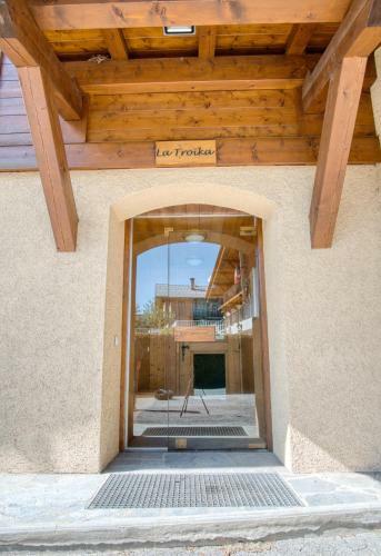 Apartamento Residence La Troika 2