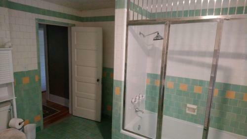 Villa Governors Home