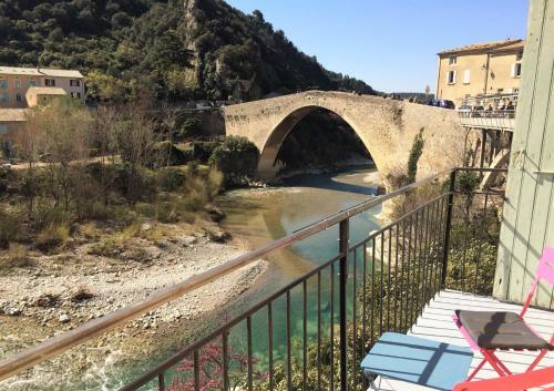Apartamento Nyons Centre Appart#2: Balcon, Jardin, Plage