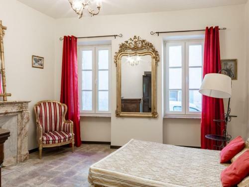 Elegant Holiday Home In Olonzac With Private Swimming Pool