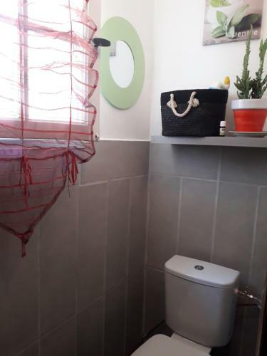 Bed & Breakfast La Maison de Marie-jeanne - Chambres Et Table D'h�tes