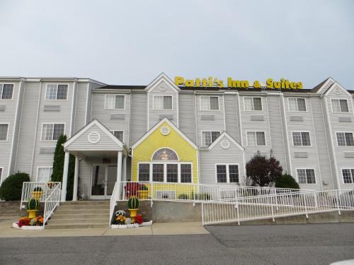 Hotel Patti's Inn And Suites