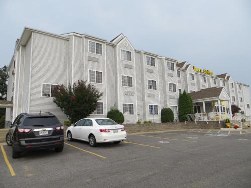 Hotel Patti's Inn And Suites