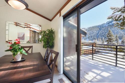 Valley View Bliss