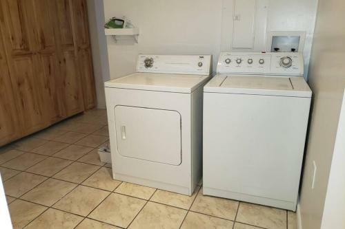 Apartamento Bright And Spacious 3 Bedroom Suite Near Mountains