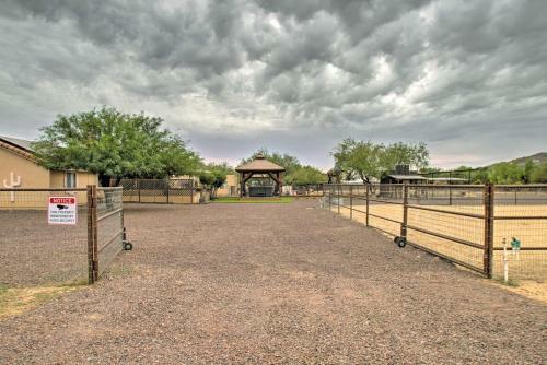 Phoenix Ranch Home With Private Hot Tub And Yard!