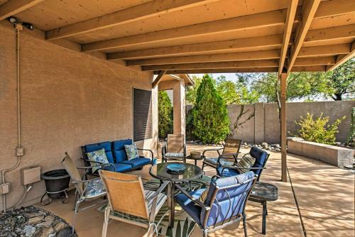 Charming Az Escape With Fire Pit, 1 Mi To Park!