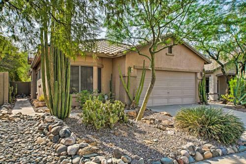 Charming Az Escape With Fire Pit, 1 Mi To Park!