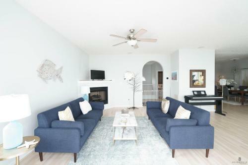 Grandview Waterfront Lux Manor