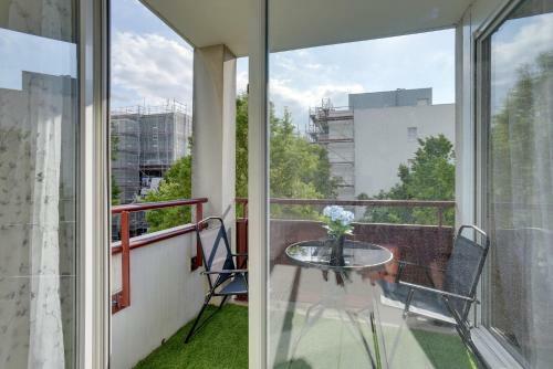 Chic Apart With Parking Southern Paris